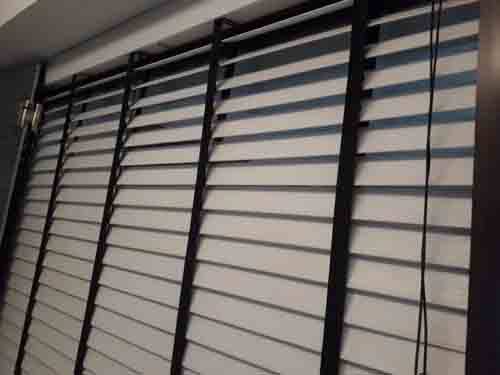 Venetian blinds- equipments & supplies